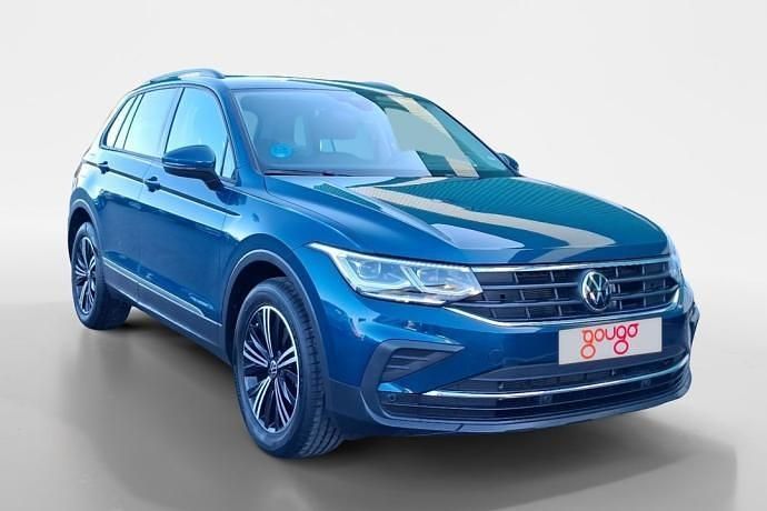 Usado VW Tiguan Life 150 CV (110 kW) 2024 Blanco SUV