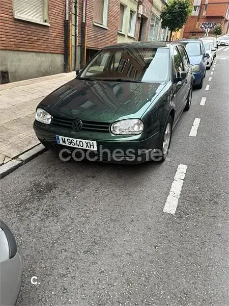 Usado VW Golf III Conceptline 90 CV (66 kW) 1999 Verde Berlina