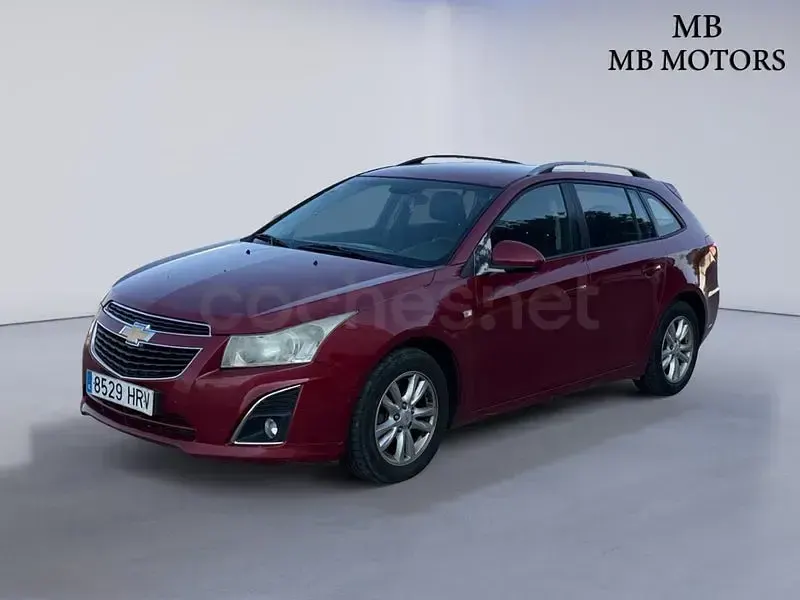 Usado Chevrolet Cruze LT 163 CV (119 kW) 2013 Granate Familiar