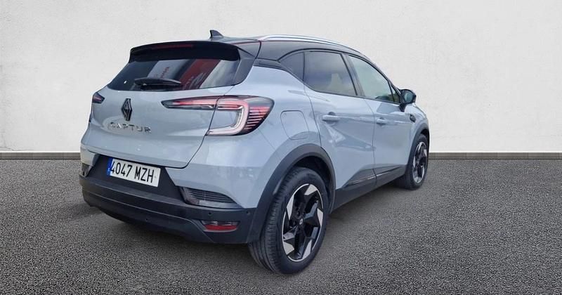 Usado Renault Captur Techno 100 CV (73 kW) 2025 SUV