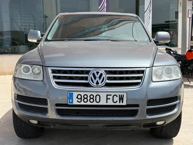 Usado VW Touareg R 174 CV (127 kW) 2007 Gris / plata SUV