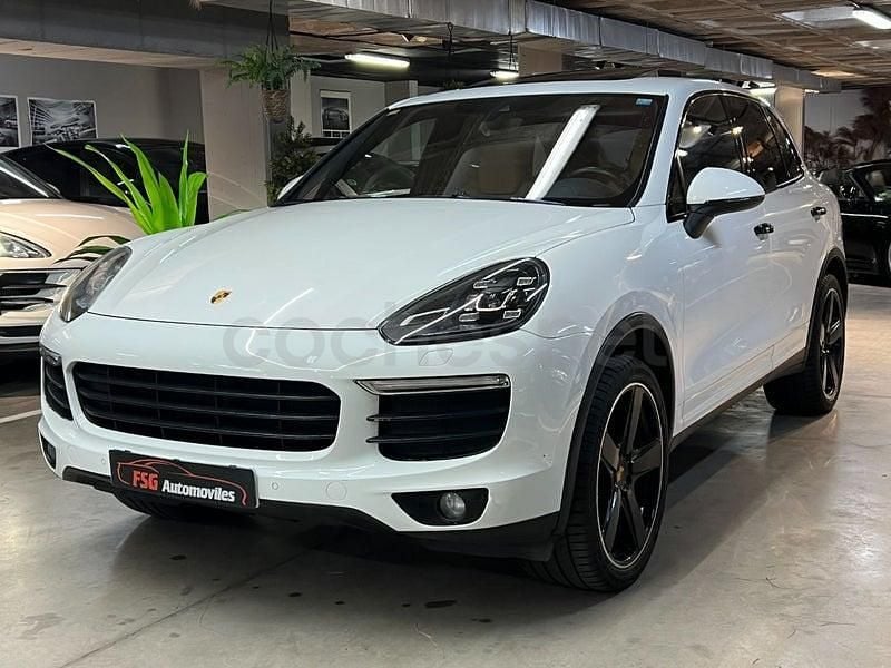 Usado Porsche Cayenne S E-Hybrid 416 CV (305 kW) 2016 Blanco SUV