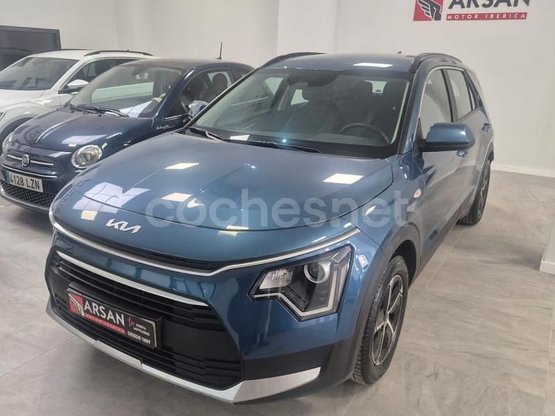 Azul Usado 2023 Kia Niro SUV | 23.990 € (Caro) - Imagen 1/4