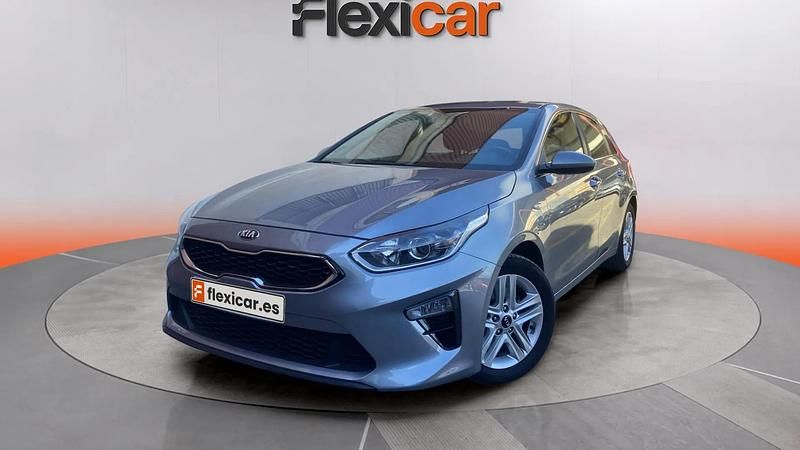 Usado Kia Ceed 140 CV (102 kW) 2020 Gris Utilitario