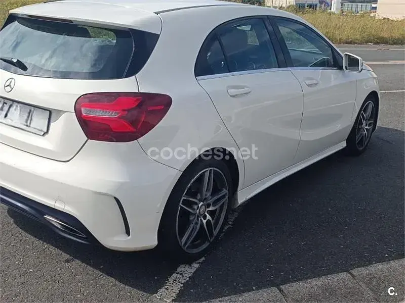 Usado Mercedes A200 AMG line 136 CV (100 kW) 2016 Blanco Utilitario