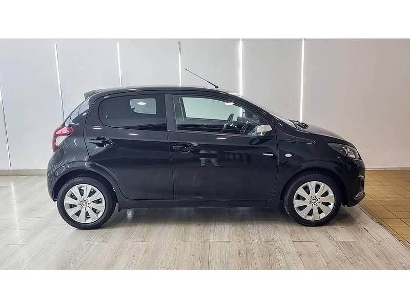 Usado Peugeot 108 Active 72 CV (52 kW) 2021 Negro Utilitario