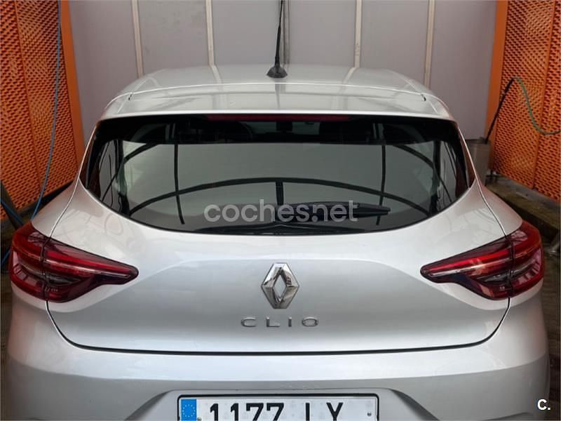 Gris / plata Usado 2022 Renault Clio V Business Berlina | 13.600 € (Precio justo) - Imagen 1/4