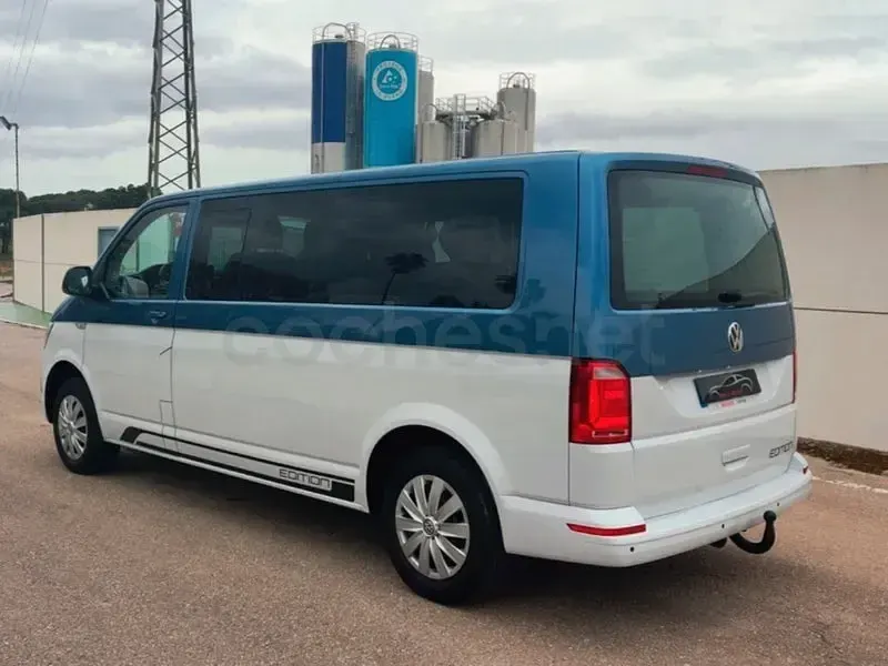 Usado VW Multivan 150 CV (110 kW) 2018 Azul Monovolumen