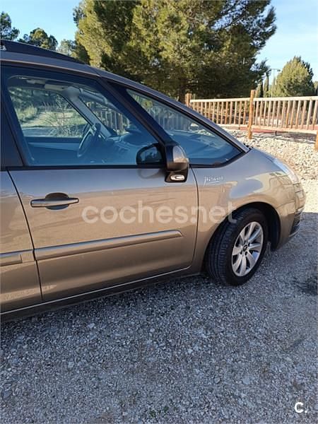 Usado Citroën Grand C4 Picasso Seduction 112 CV (82 kW) 2012 Marrón Monovolumen