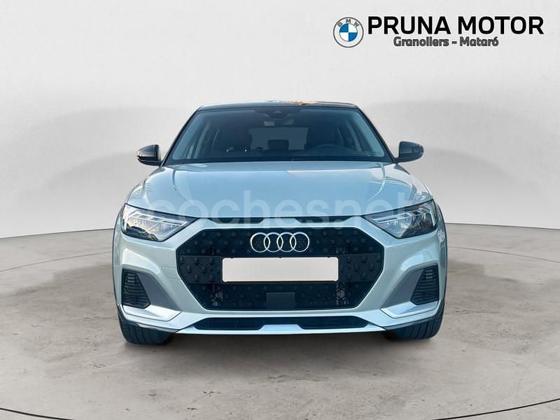 Usado Audi A1 S-Line 110 CV (80 kW) 2024 Gris / plata Berlina