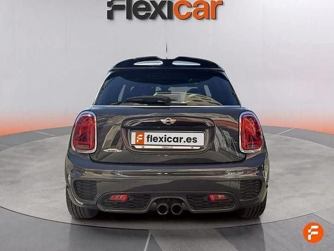 Usado Mini Cooper S 192 HP (141 kW) 2017 Cinzento Citadino