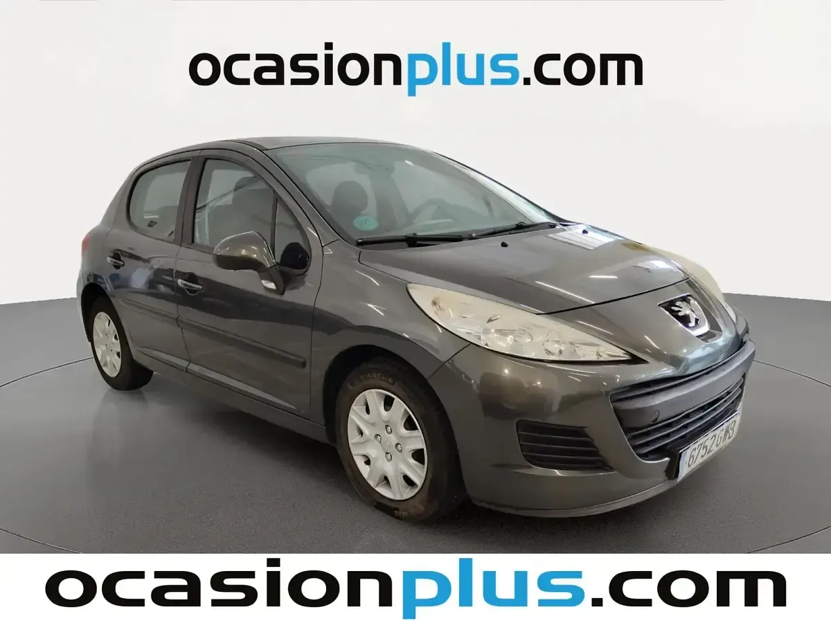 Usado Peugeot 207 95 CV (69 kW) 2010 Gris Berlina
