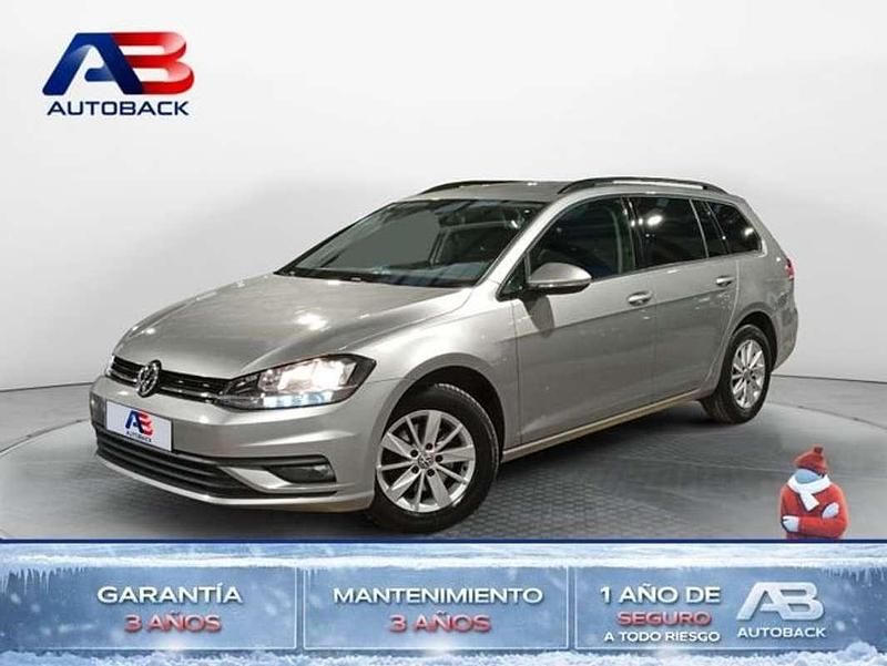 Usado VW Golf VII Advance 116 CV (85 kW) 2020 Gris Familiar