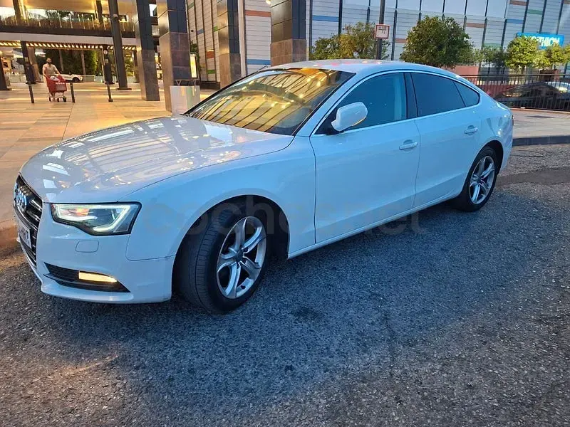 Usado Audi A5 Sportback S-Line 150 CV (110 kW) 2014 Negro Utilitario