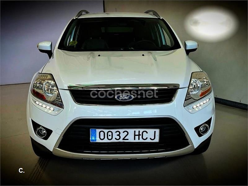 Usado Ford Kuga Titanium 140 CV (102 kW) 2011 Blanco SUV
