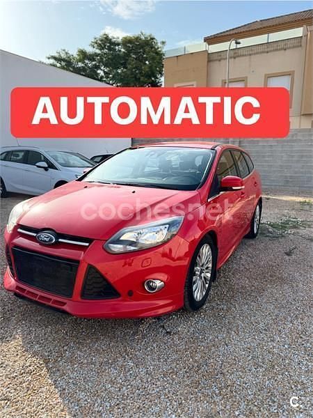 Rojo Usado 2014 Ford Focus Familiar | 8500 € (Buen precio) - Imagen 1/4