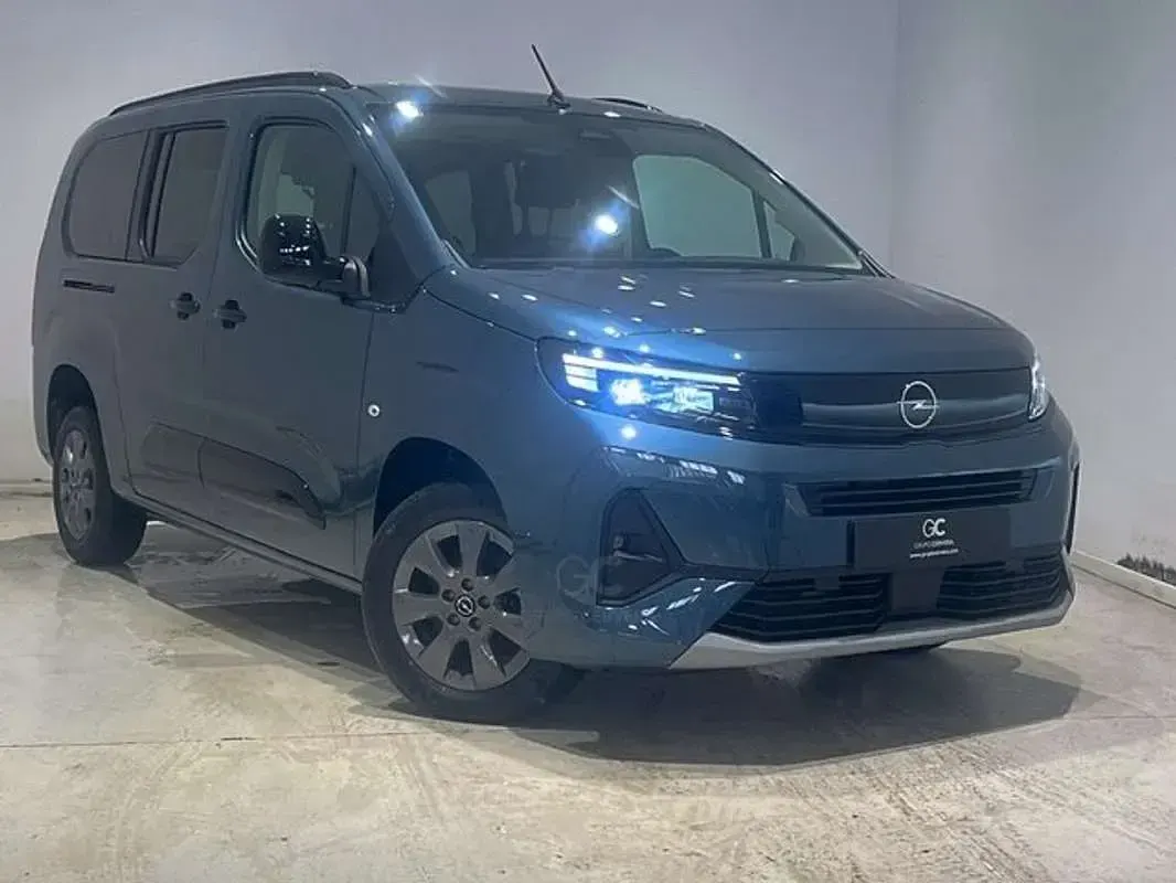 Nuevo Opel Combo S 131 CV (96 kW) 2026 Azul Monovolumen