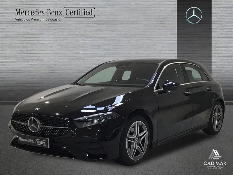 Usado Mercedes A180 Advanced 116 CV (85 kW) 2024 Negro noche Berlina
