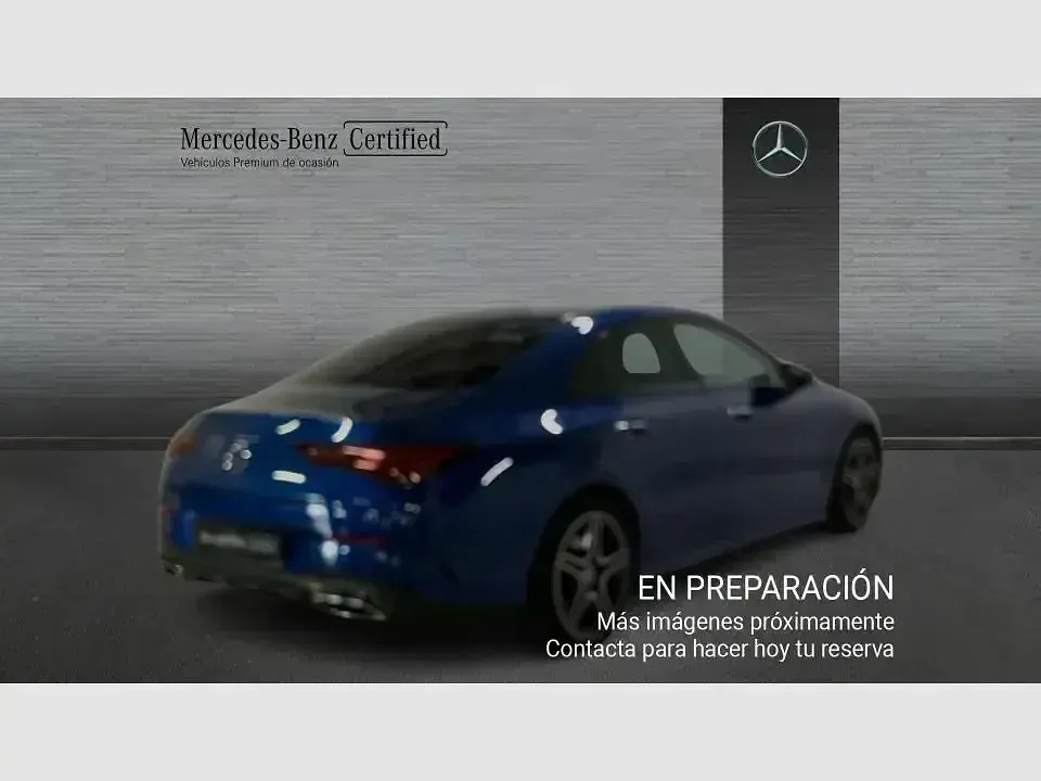 Usado Mercedes CLA200 AMG line 150 CV (110 kW) 2024 Azul Coupe