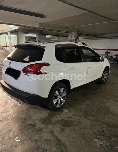 Usado Peugeot 2008 Style 100 CV (73 kW) 2015 Blanco SUV
