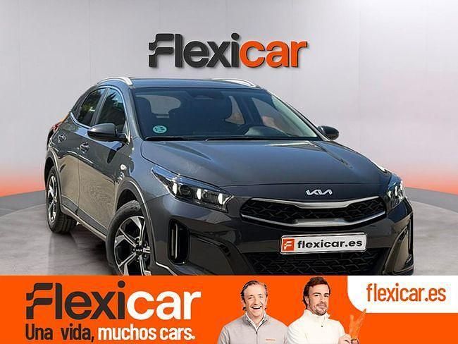 Usado Kia XCeed 100 CV (73 kW) 2024 Gris SUV