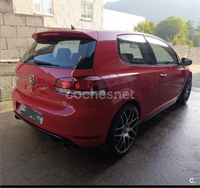 Usado VW Golf VI GTI 210 CV (154 kW) 2010 Rojo Utilitario