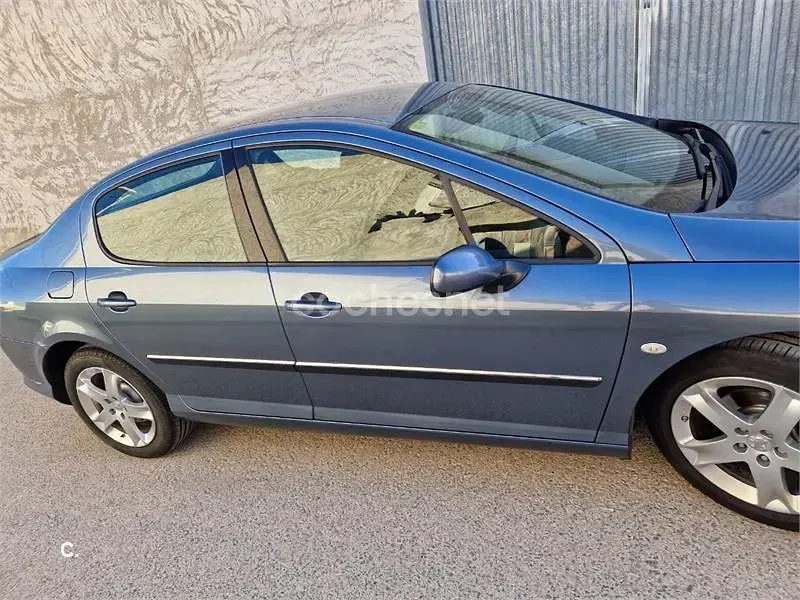 Usado Peugeot 407 136 CV (100 kW) 2005 Gris / plata Berlina