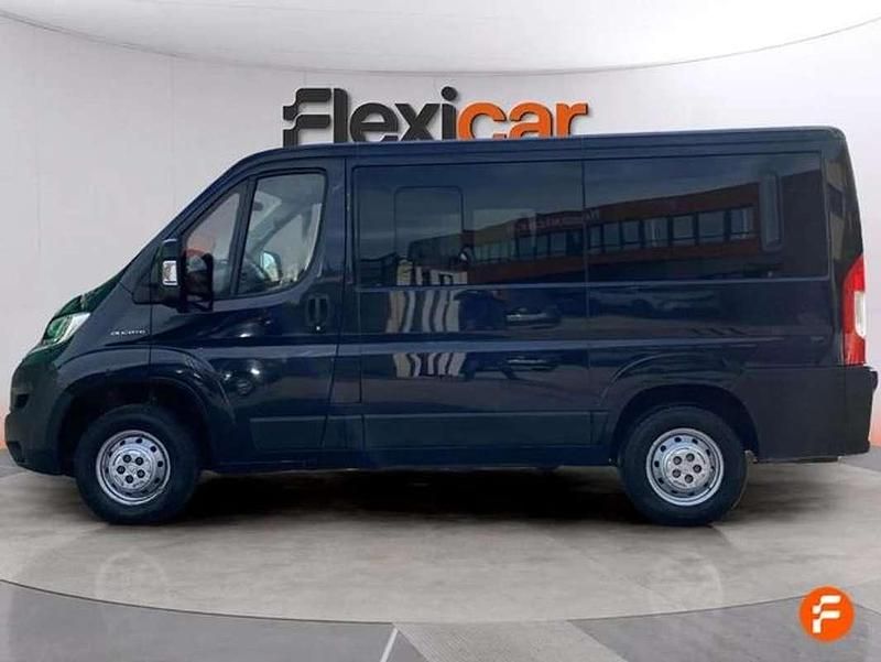Usado Fiat Ducato 150 CV (110 kW) 2018 Azul Van