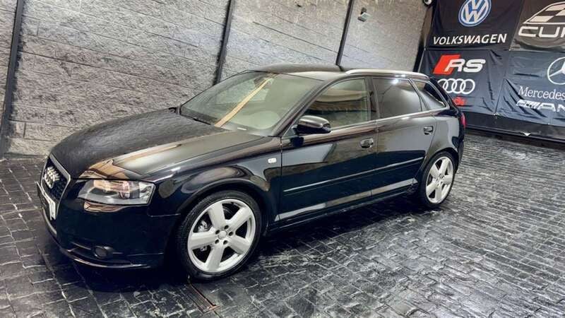 Negro Usado 2007 Audi A3 Sportback S-Line Utilitario | 6999 € (Precio justo) - Imagen 1/4
