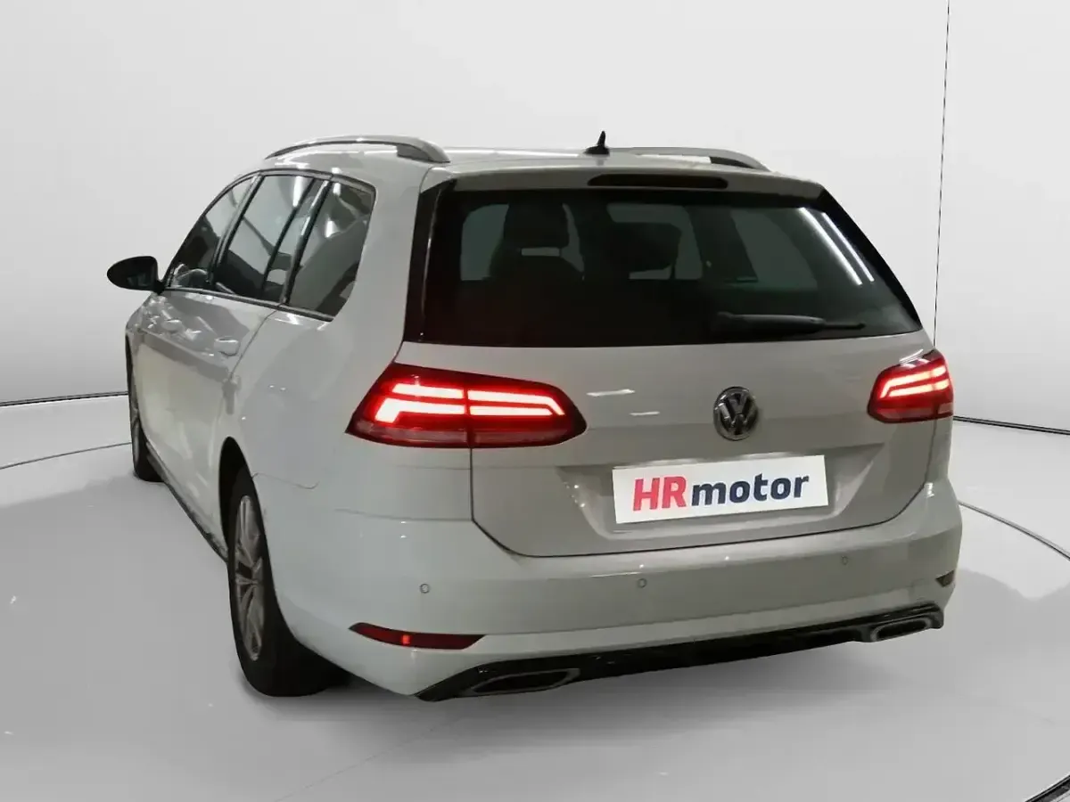 Usado VW Golf VII Advance 150 CV (110 kW) 2020 Blanco Utilitario
