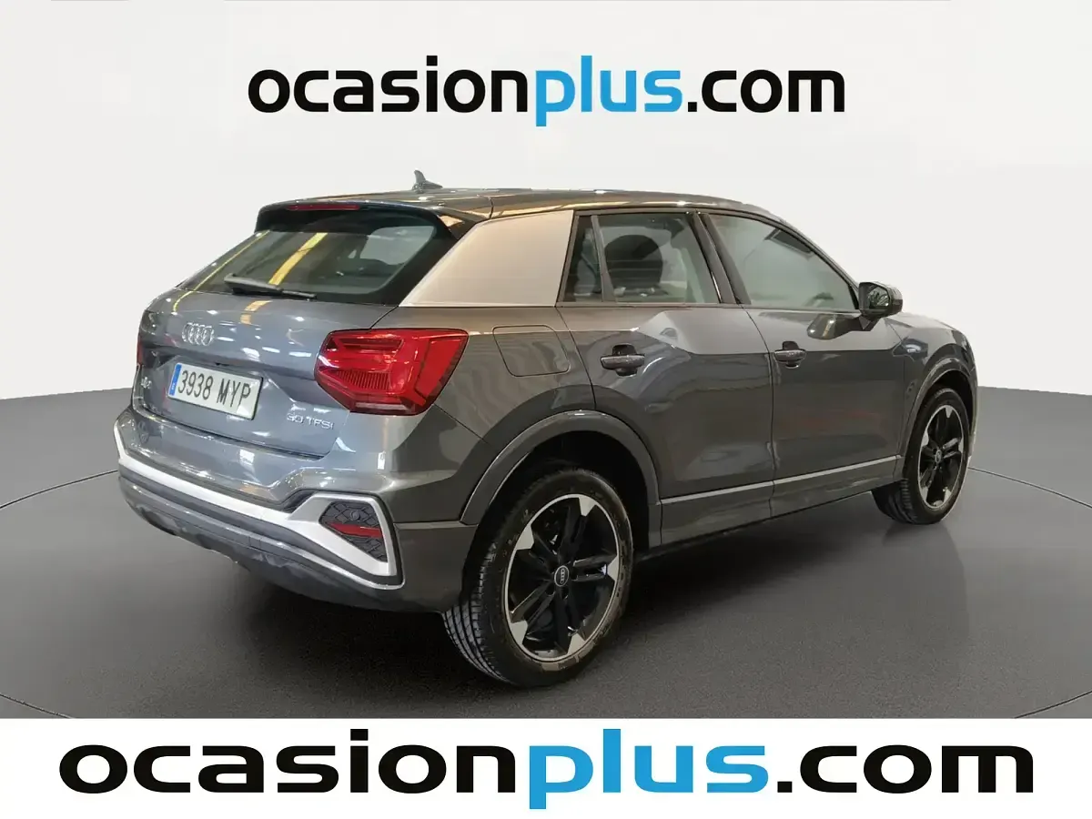 Usado Audi Q2 S-Line 116 CV (85 kW) 2025 Gris SUV
