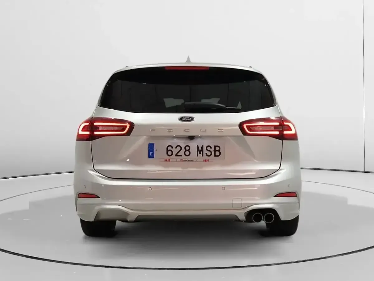 Usado Ford Focus ST-Line 155 CV (114 kW) 2024 Gris Familiar