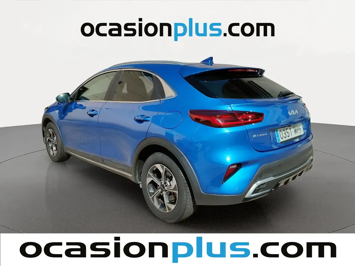 Usado Kia XCeed 120 CV (88 kW) 2024 Azul SUV