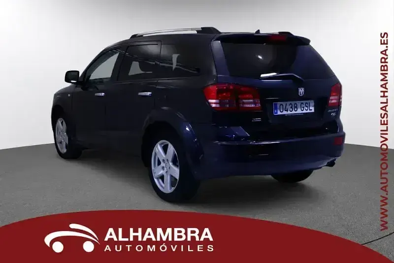 Usado Dodge Journey SE 140 CV (102 kW) 2010 Negro SUV
