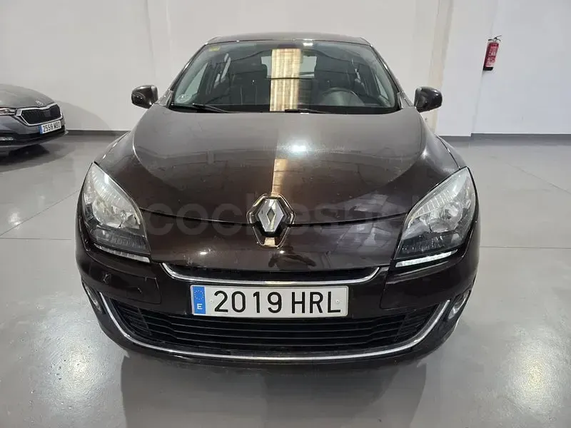 Usado Renault Mégane III Expression 110 CV (80 kW) 2013 Negro Berlina