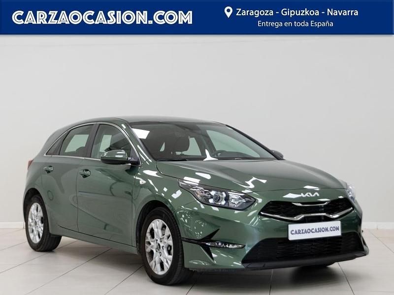 Otro Usado 2024 Kia Ceed Berlina | 18.200 € (Precio justo) - Imagen 1/4