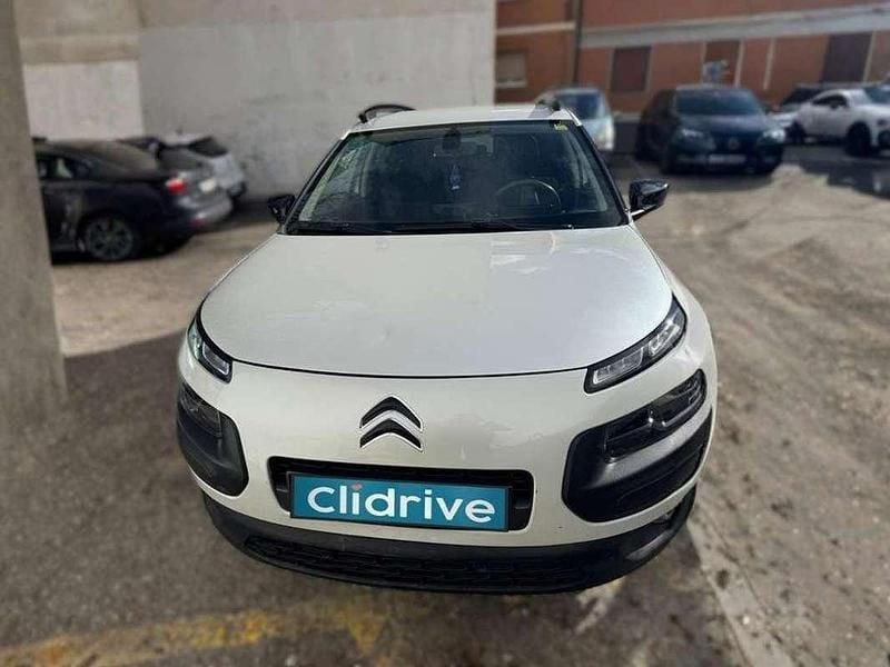 Usado Citroën C4 Cactus Shine Edition 110 CV (80 kW) 2017 Blanco Utilitario
