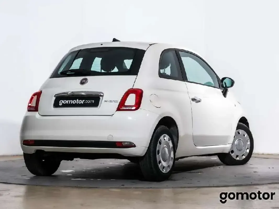 Usado Fiat 500 71 CV (52 kW) 2022 Blanco Berlina