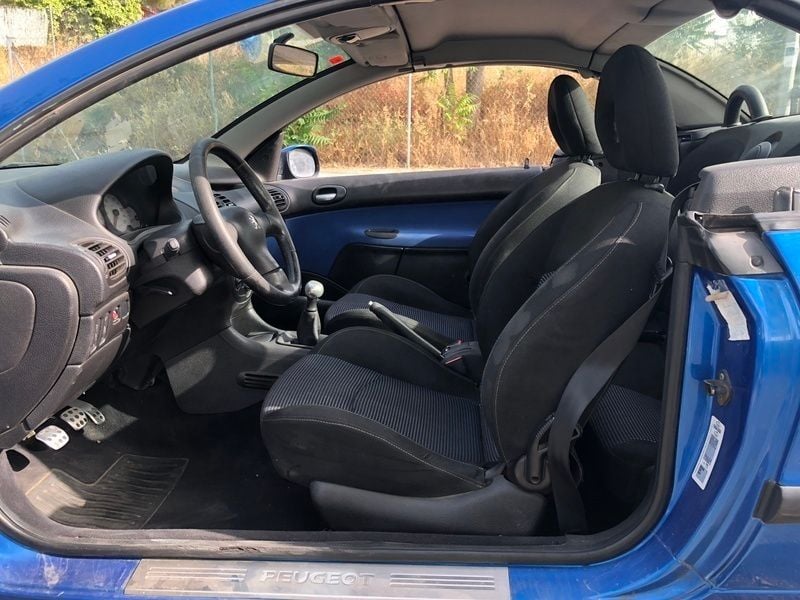 Azul Usado 2001 Peugeot 206 CC Descapotable | 2999 € - Imagen 1/4