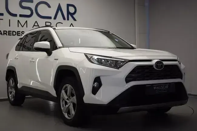 Usado Toyota RAV4 Hybrid Advance 218 CV (160 kW) 2021 Blanco SUV