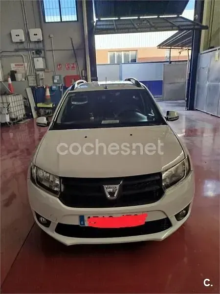 Usado Dacia Logan MCV Lauréate 90 CV (66 kW) 2015 Blanco Familiar