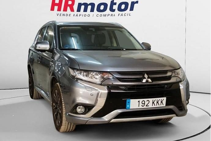 Usado Mitsubishi Outlander 203 CV (149 kW) 2018 SUV