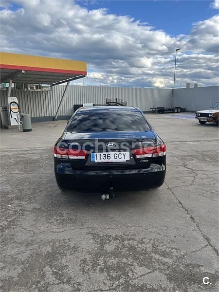 Usado Hyundai Sonata Comfort 140 CV (102 kW) 2008 Negro Berlina