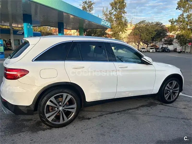 Usado Mercedes GLC250 Exclusive 204 CV (150 kW) 2016 Blanco SUV