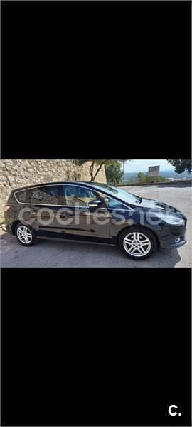 Usado Ford S-MAX Titanium 180 CV (132 kW) 2018 Negro Monovolumen