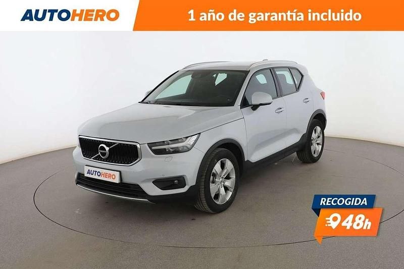 Blanco Usado 2020 Volvo XC40 Momentum SUV | 23.047 € (Precio justo) - Imagen 1/3