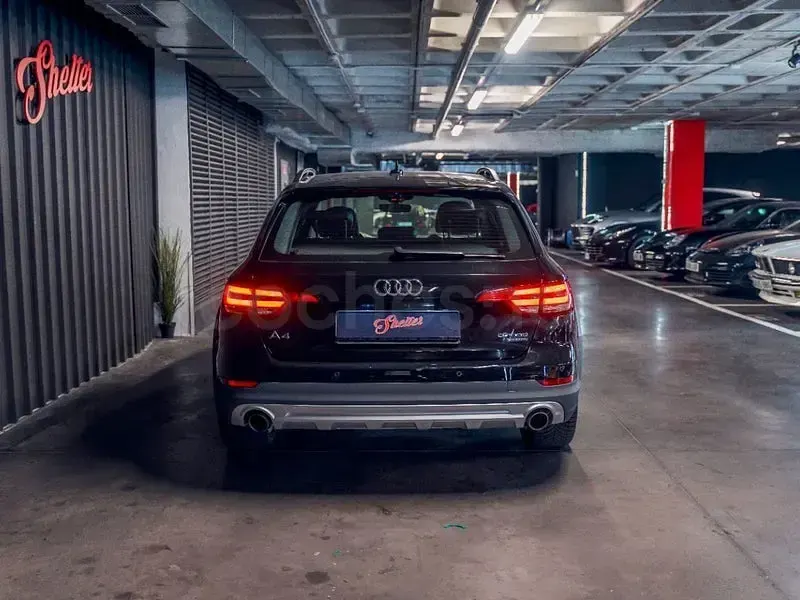 Usado Audi A4 Allroad Premium 245 CV (180 kW) 2019 Negro Familiar