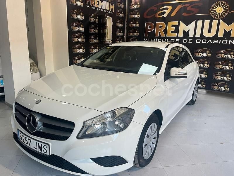 Blanco Usado 2014 Mercedes A180 Urban Berlina | 11.900 € (Super precio) - Imagen 1/4