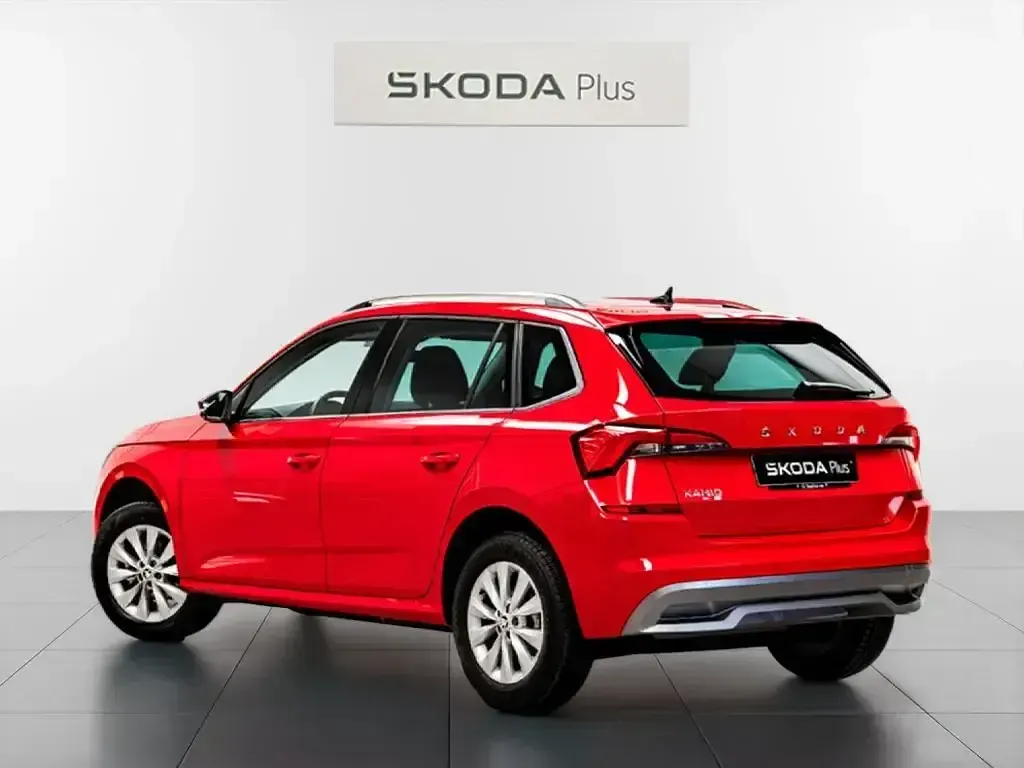 Usado Skoda Kamiq Ambition 150 CV (110 kW) 2022 Rojo SUV