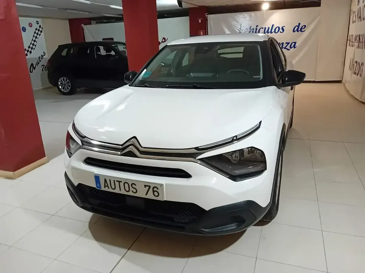 Używany Citroën C4 Feel 110 KM (80 kW) 2022 Biały
